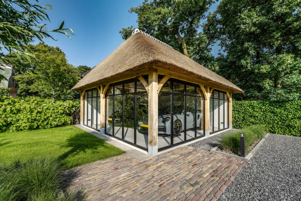 Aluminium puien voor luxe Porsche-garage