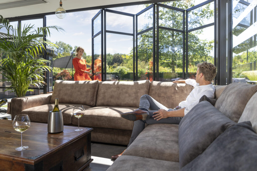 Vouwwanden voor veranda in Hoek van Holland