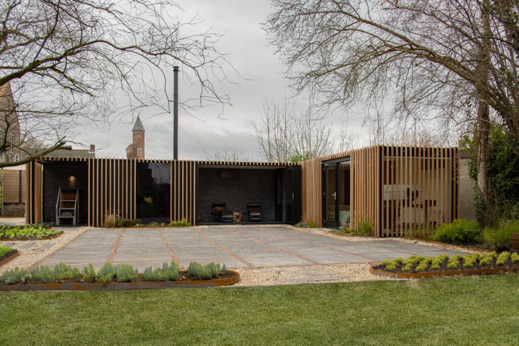 Vouwwand voor wellness-unit met sauna en ijsbad